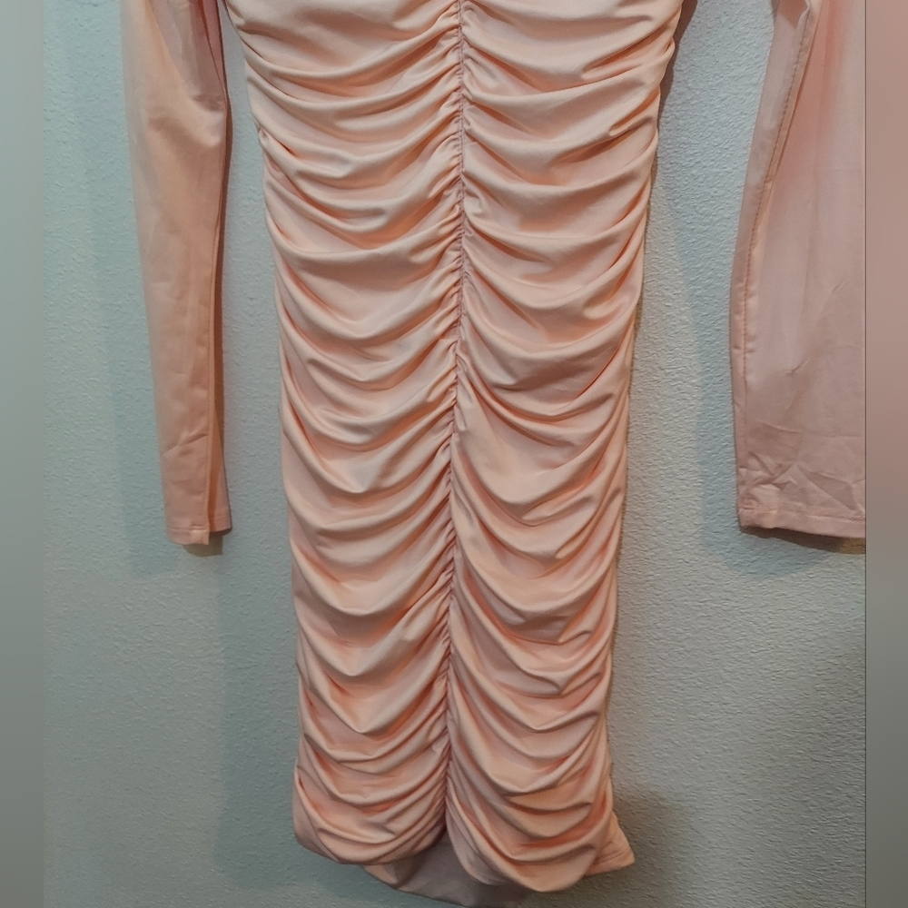 ThatsSoFetch Ruched Long Sleeve Dress Pink Medium - Picture 3 of 12
